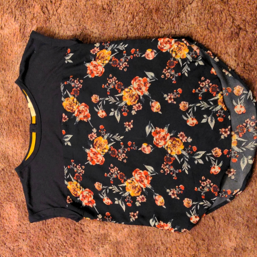 Navy blue blouse, size medium